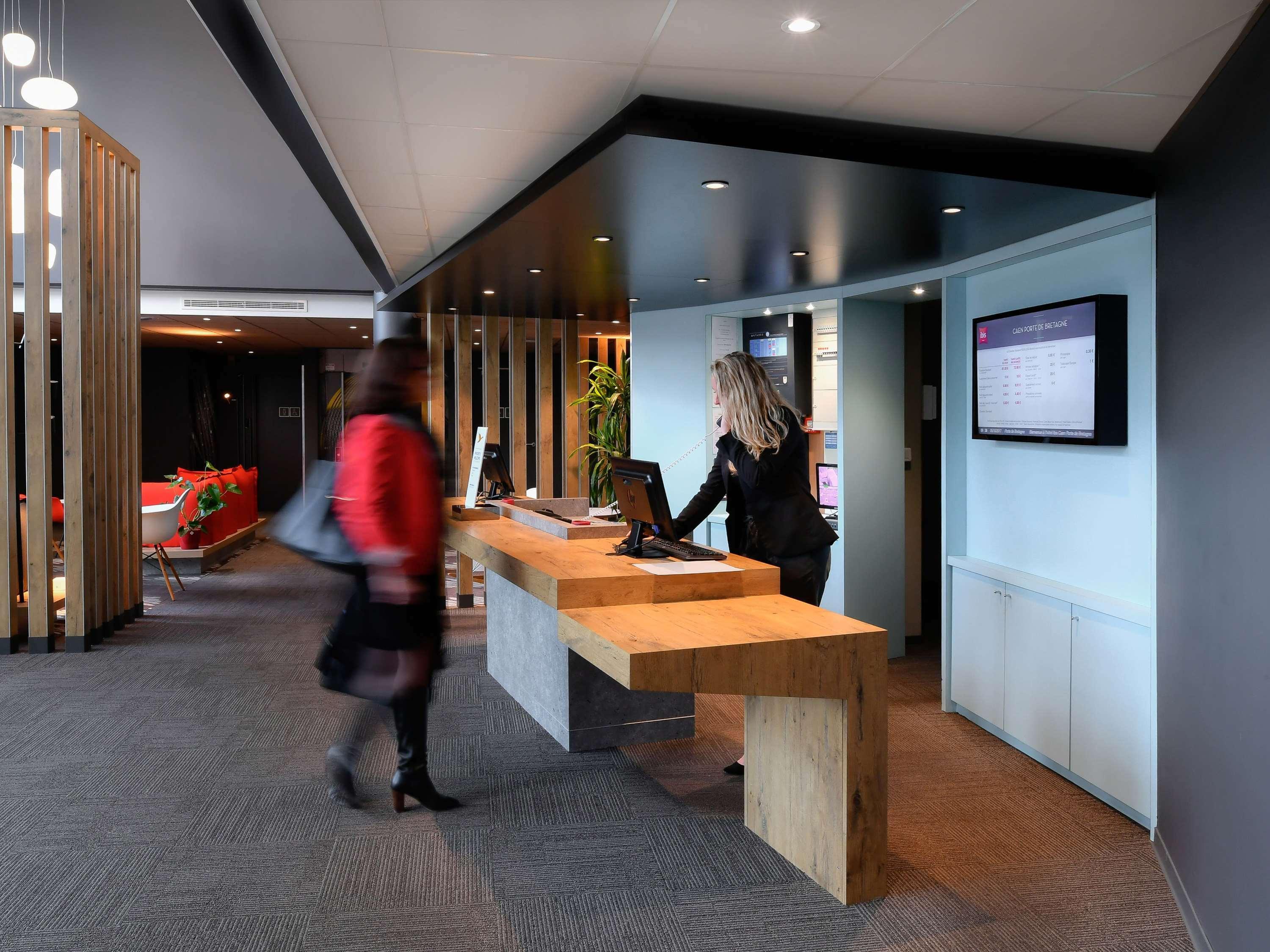 Ibis Budget Caen Porte De Bretagne Bretteville-sur-Odon Exteriér fotografie