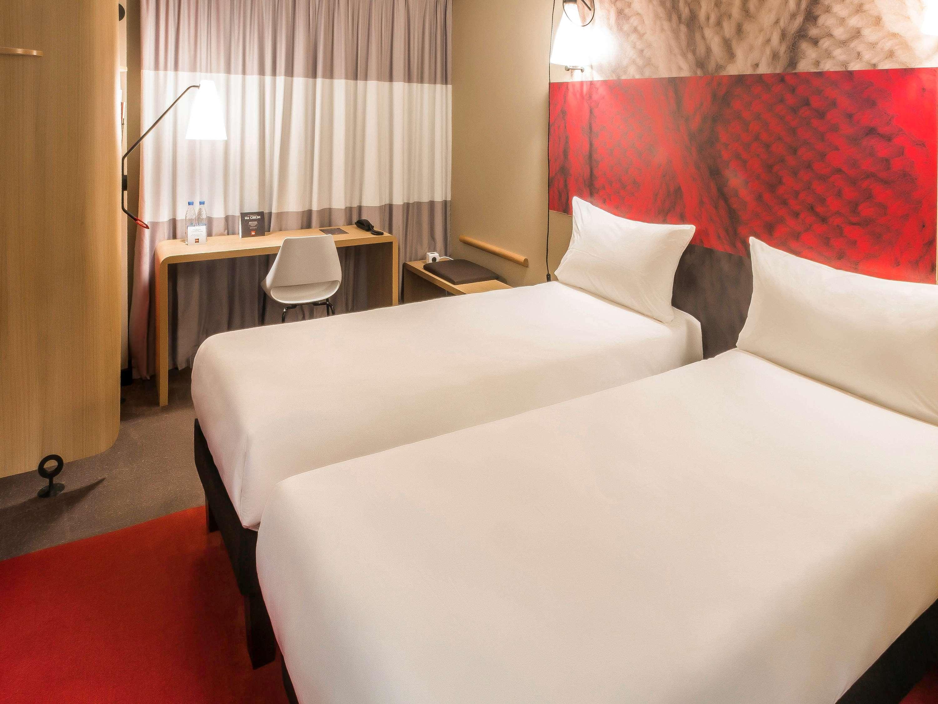 Ibis Budget Caen Porte De Bretagne Bretteville-sur-Odon Exteriér fotografie