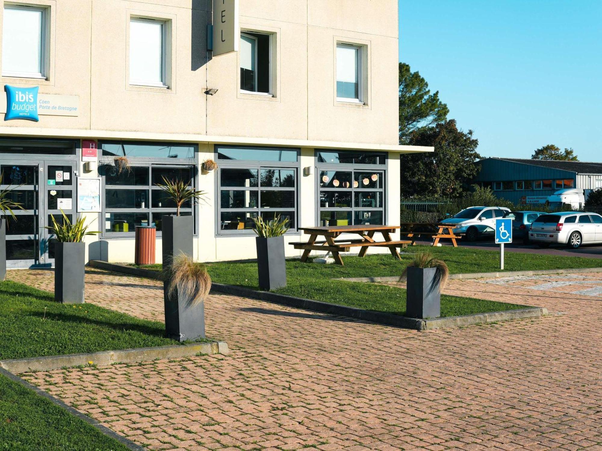 Ibis Budget Caen Porte De Bretagne Bretteville-sur-Odon Exteriér fotografie